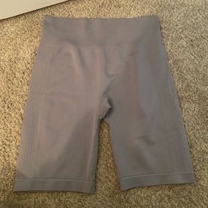 Women’s Primark Cycling Shorts. Color gray. Size large.